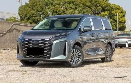 Xe gia đình MPV mới